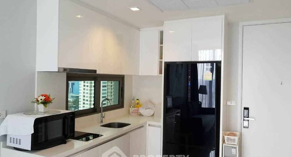For rent 1 bed condo in Sathon, Bangkok