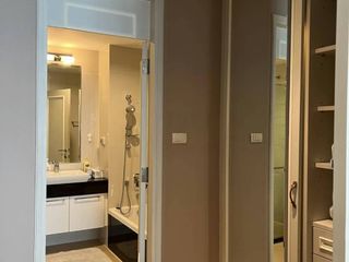 For rent 2 bedrooms condo in Yan Nawa, Bangkok