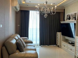 For rent 2 bedrooms condo in Yan Nawa, Bangkok