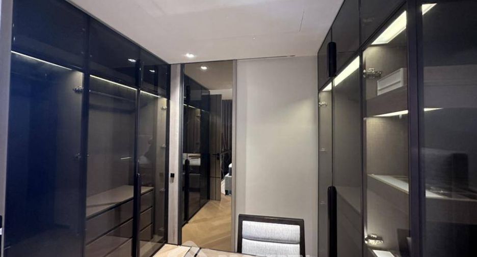À vendre 2 chambres condo à Watthana, Bangkok