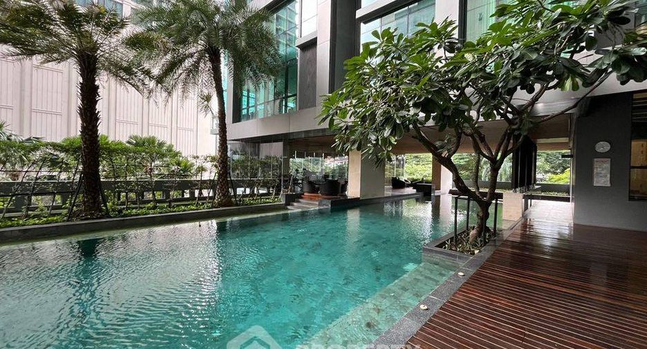 For rent 1 bed condo in Watthana, Bangkok