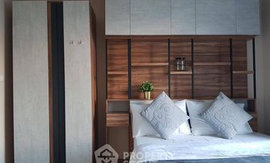 Condo en alquiler de 1 habitaciones en Khlong San, Bangkok