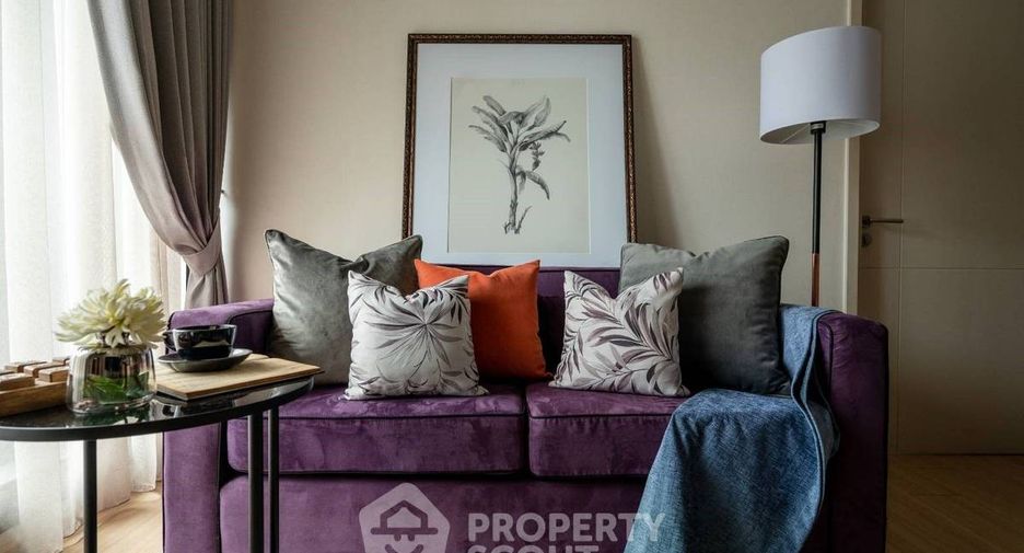 For rent 2 bedrooms condo in Watthana, Bangkok