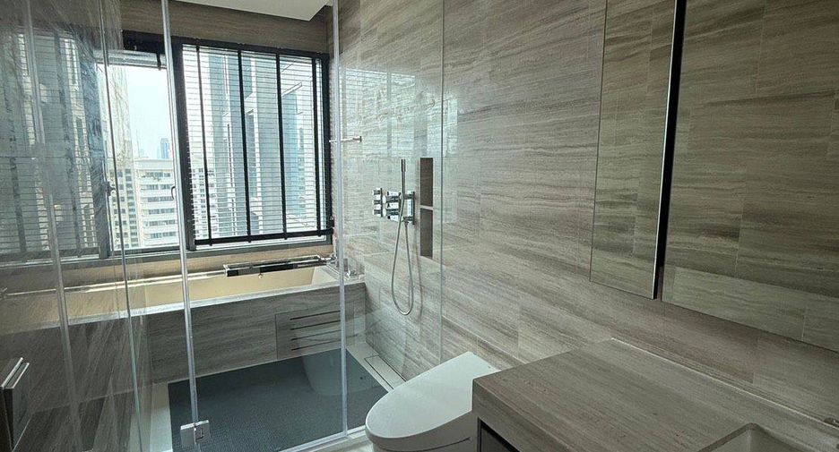 Condo en alquiler de 2 habitaciones en Khlong Toei, Bangkok