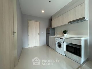For rent and for sale 2 bedrooms condo in Pathum Wan, Bangkok