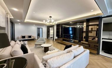 Apartamento en alquiler de 4 habitaciones en Pathum Wan, Bangkok