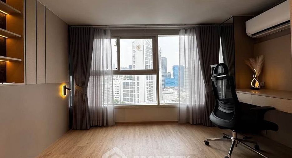 Condo en alquiler de 2 habitaciones en Bang Rak, Bangkok