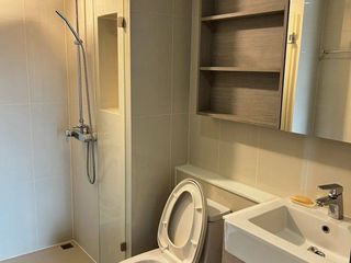 Condo en alquiler y en venta de 1 habitaciones en Phaya Thai, Bangkok