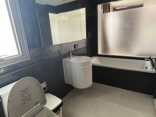 Wohnung zur Miete mit 2 Zimmer in Phra Khanong, Bangkok