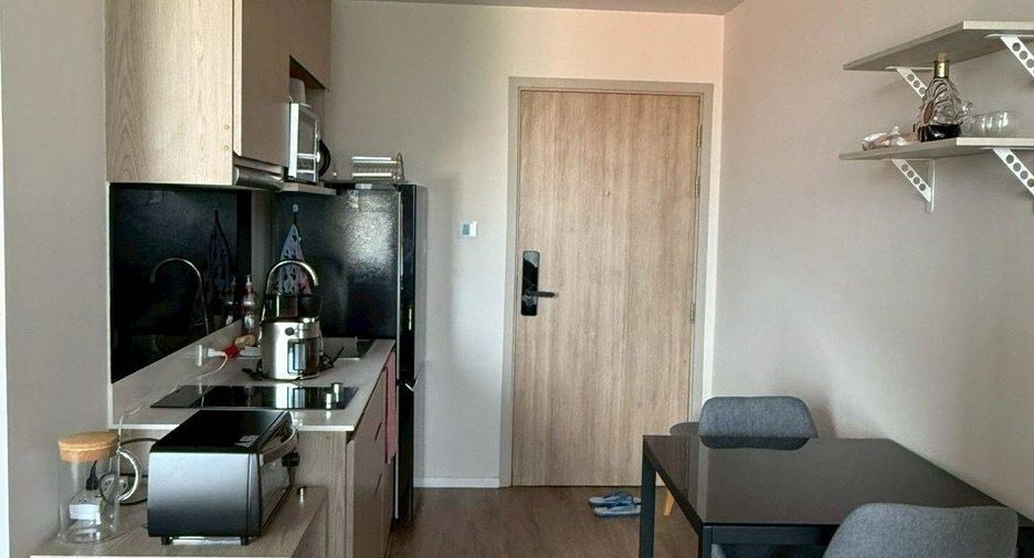 Condo en venta de 1 habitaciones en Yan Nawa, Bangkok