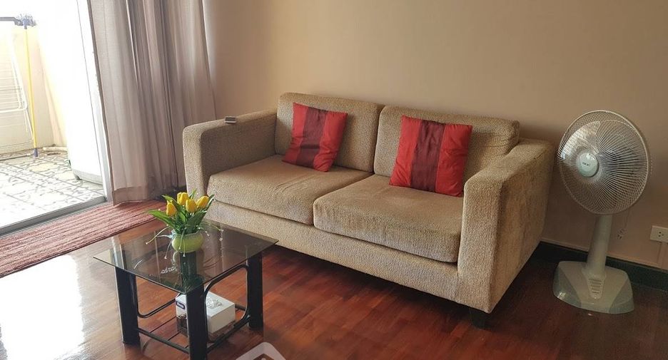 For rent 1 bed condo in Khlong Toei, Bangkok