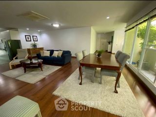 For rent 2 bedrooms apartment in Watthana, Bangkok