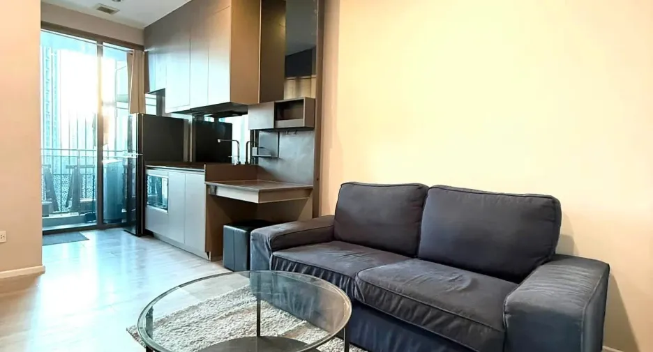 For rent 1 bed condo in Khlong Toei, Bangkok