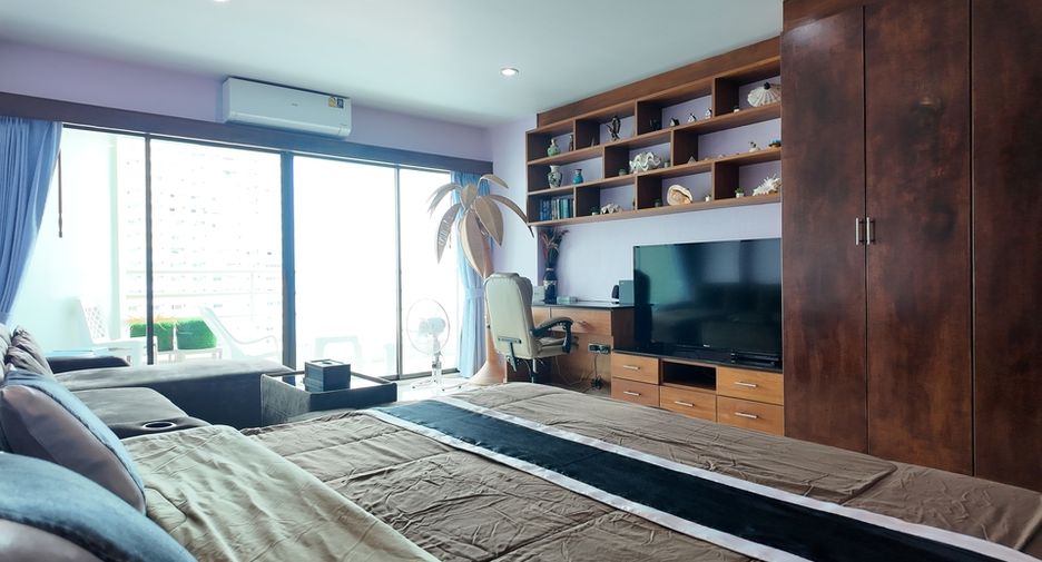 For sale 1 bed condo in Bang Lamung, Chonburi