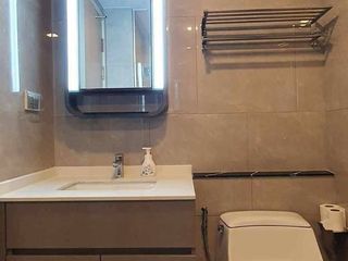 Wohnung zur Miete mit 1 Zimmer in Huai Khwang, Bangkok