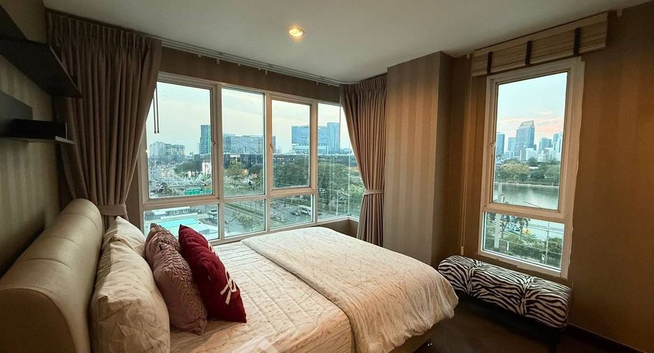 For rent 1 bed condo in Khlong Toei, Bangkok
