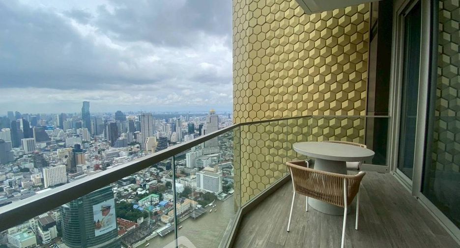 Condo en alquiler de 3 habitaciones en Khlong San, Bangkok
