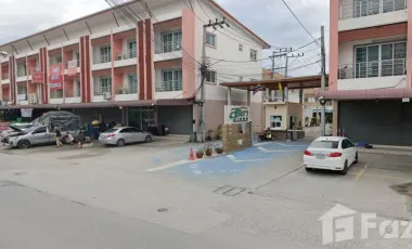 À louer 3 chambres maison de ville à Bang Phli, Samut Prakan
