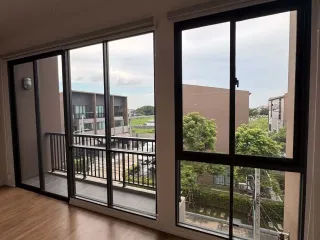 À vendre et à louer 3 chambres maison à Bang Phli, Samut Prakan