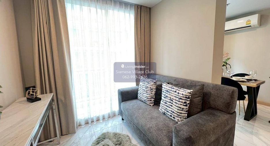 For rent 2 bedrooms condo in Watthana, Bangkok