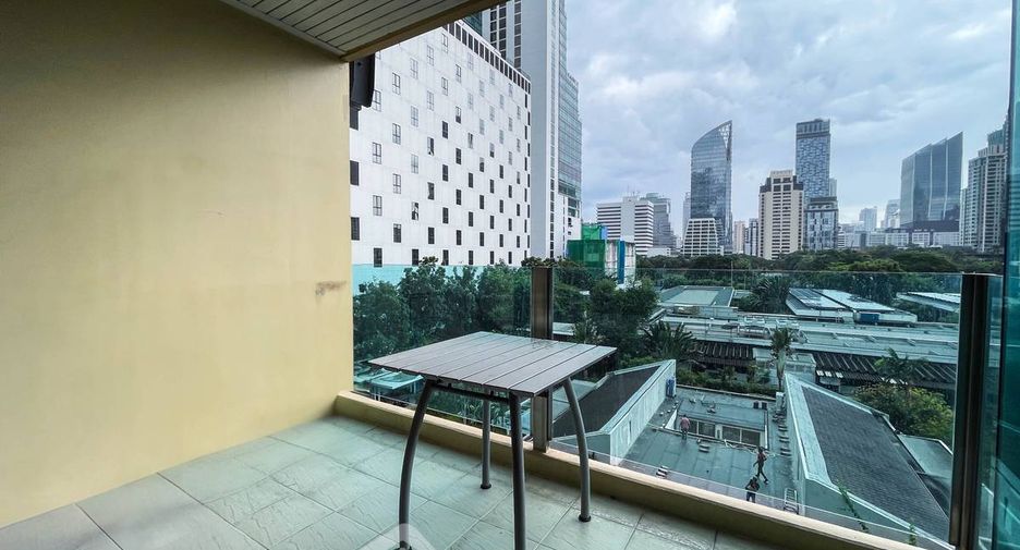 For sale 2 ベッドルーム condo in Pathum Wan, Bangkok