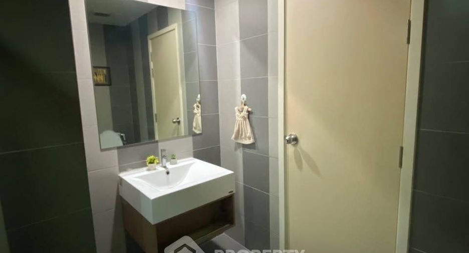 Condo en venta de 2 habitaciones en Khlong San, Bangkok