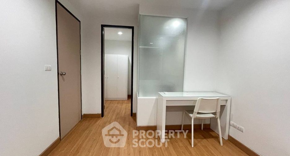 For rent and for sale 2 bedrooms condo in Khlong San, Bangkok