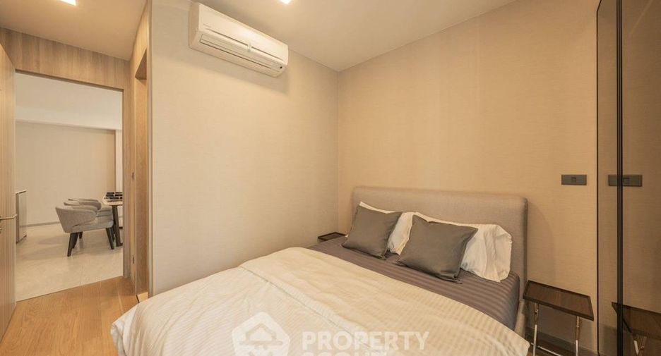 For sale 3 bedrooms condo in Watthana, Bangkok