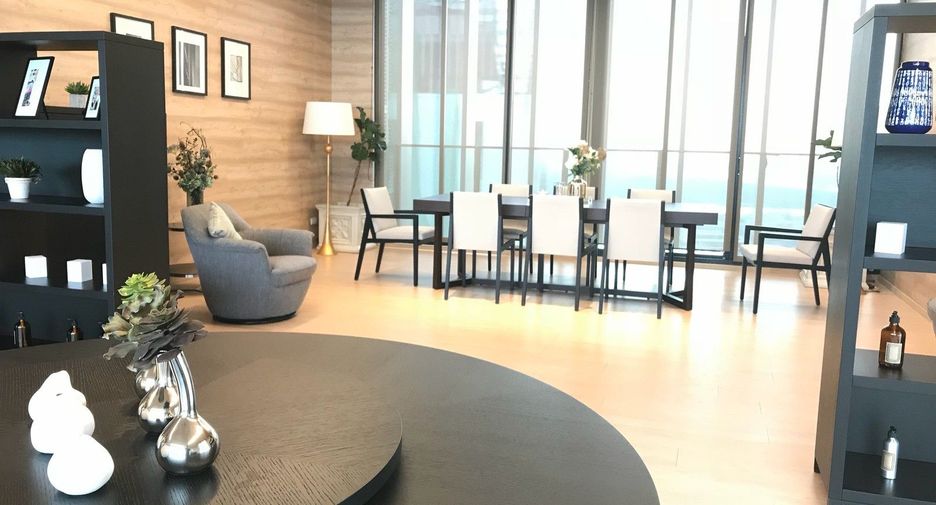 Condo en alquiler de 1 habitaciones en Khlong Toei, Bangkok