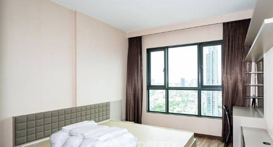À vendre 2 chambres condo à Khlong San, Bangkok