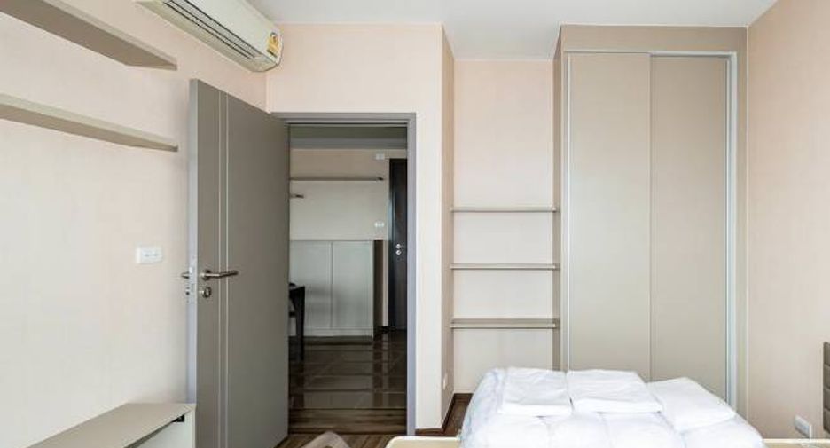 À vendre 2 chambres condo à Khlong San, Bangkok