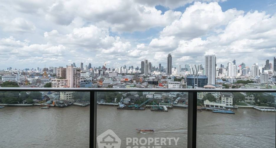 For rent 2 bedrooms condo in Khlong San, Bangkok
