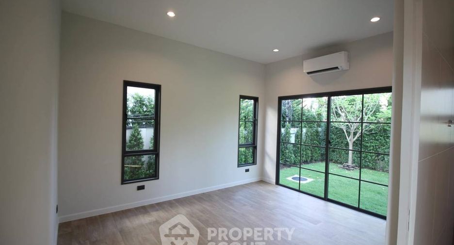 For rent 5 bedrooms house in Bang Phli, Samut Prakan