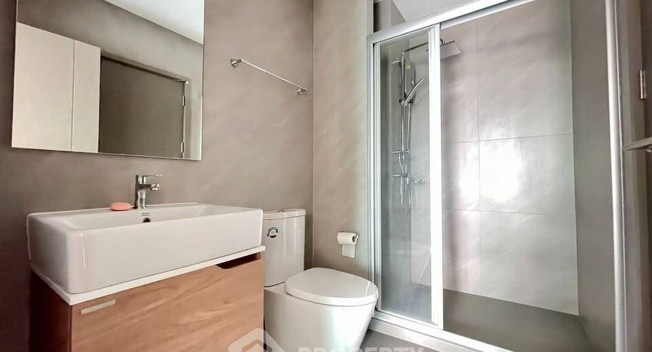 Wohnung zur Miete mit 2 Zimmer in Khlong Toei, Bangkok