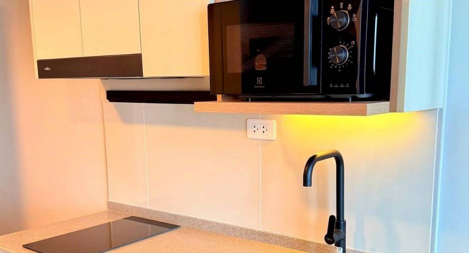 For rent 1 bed condo in Khlong Toei, Bangkok