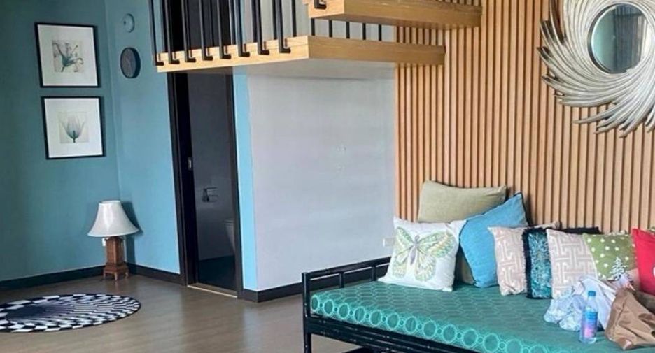 For rent 3 bedrooms condo in Sathon, Bangkok