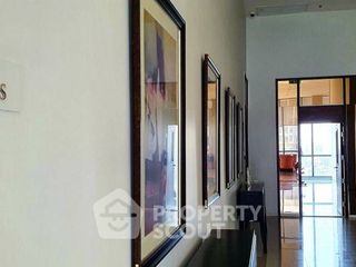 Wohnung zur Miete mit 2 Zimmer in Phra Khanong, Bangkok