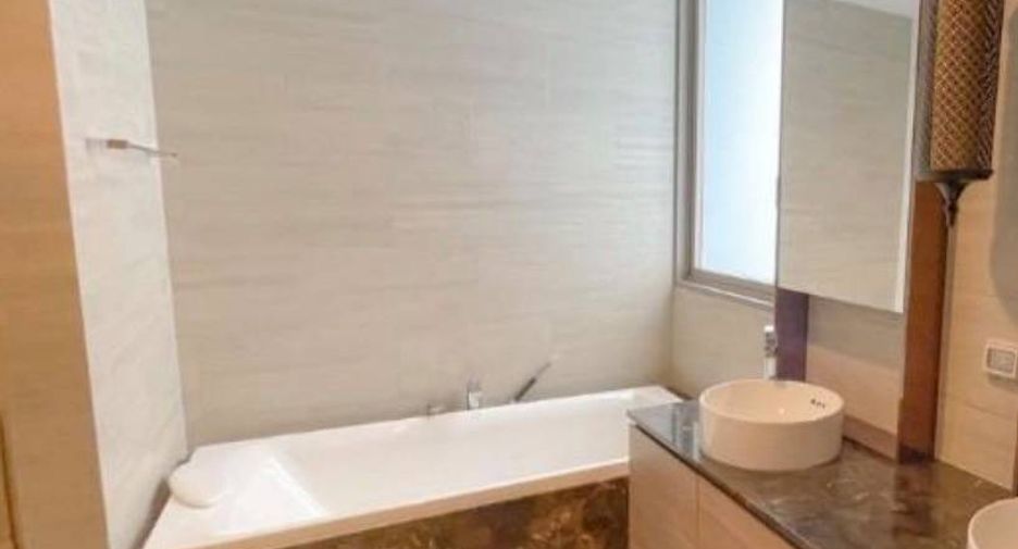 Haus zur Miete mit 5 Zimmer in Watthana, Bangkok