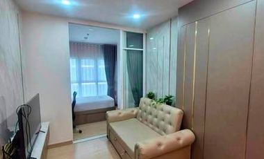 For rent 2 bedrooms condo in Bang Kapi, Bangkok