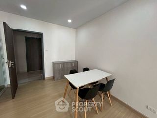 Аренда 2 спальни кондо в Банг Капи, Бангкок