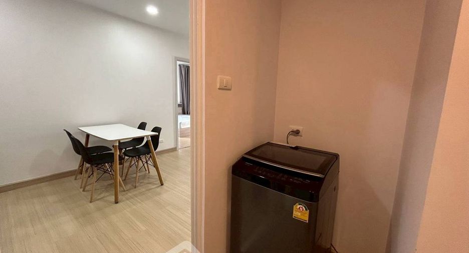 For rent 2 bedrooms condo in Bang Kapi, Bangkok