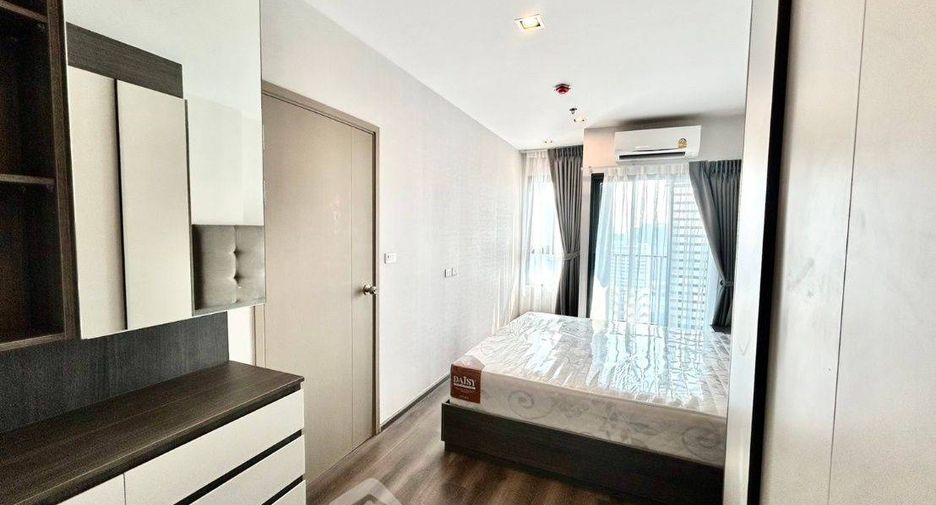 Wohnung zur Miete mit 2 Zimmer in Huai Khwang, Bangkok