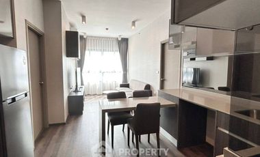Condo en alquiler de 2 habitaciones en Huai Khwang, Bangkok