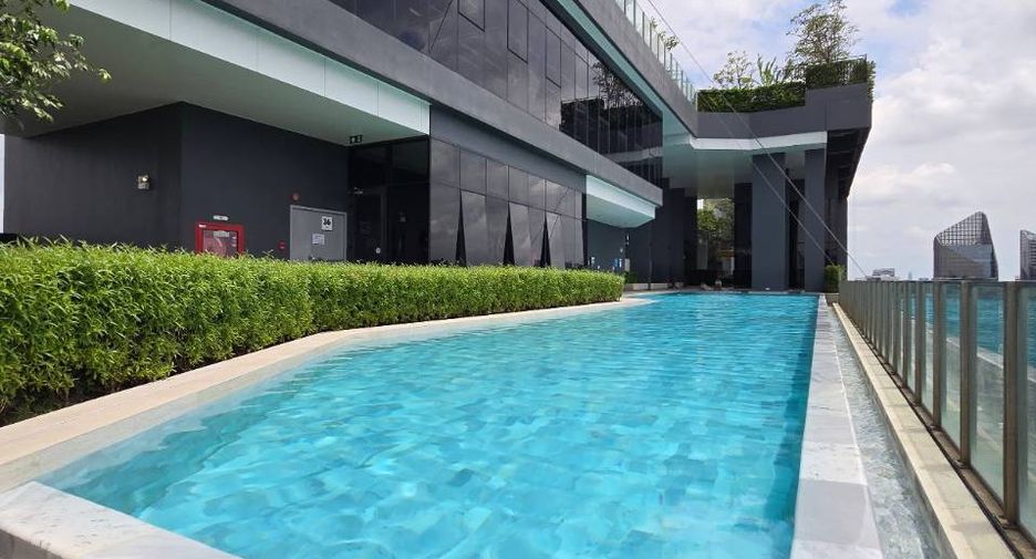 For rent 1 bed condo in Khlong Toei, Bangkok
