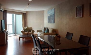 Wohnung zur Miete mit 3 Zimmer in Huai Khwang, Bangkok