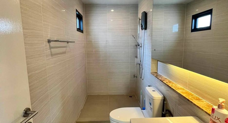 For rent 4 ベッドルーム house in Prawet, Bangkok