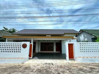 À louer 4 chambres maison à Bang Lamung, Chonburi