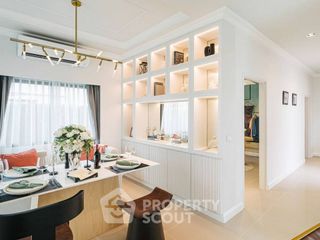 For sale 4 bedrooms house in Khlong Sam Wa, Bangkok