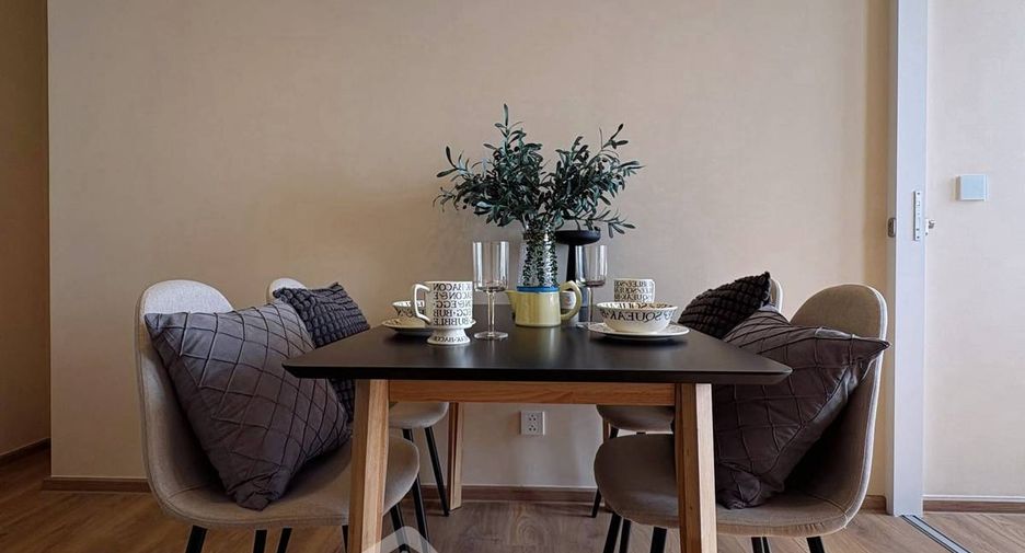 For rent 1 bed condo in Watthana, Bangkok