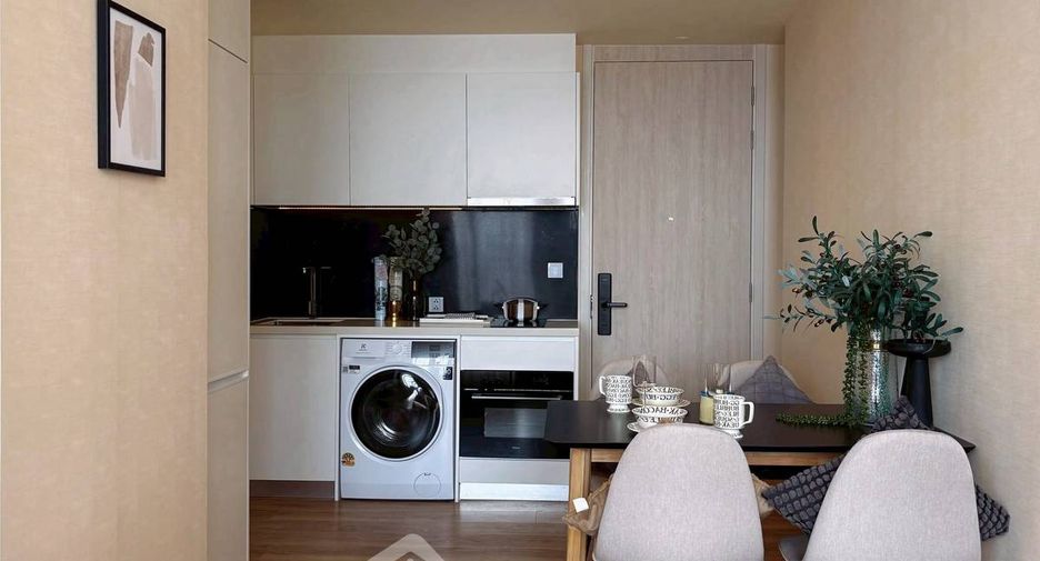 For rent 1 bed condo in Watthana, Bangkok